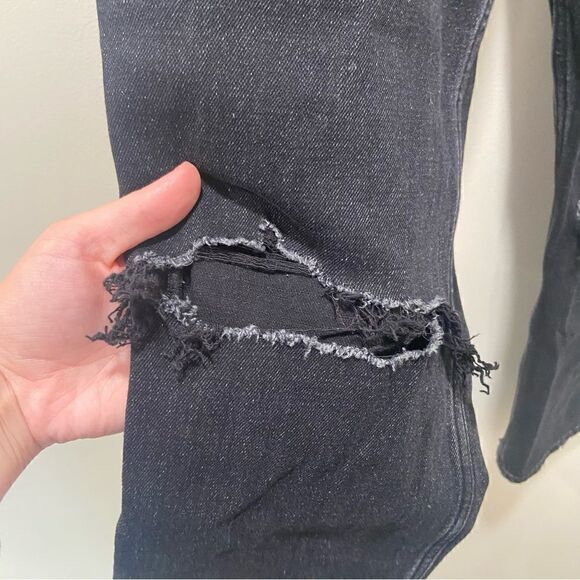 Abercrombie High Rise Mom Jean Distressed Raw Hem Jeans sz 26/2 SHORT - Picture 11 of 11